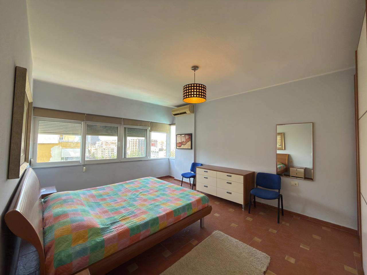 Qira, Apartment 2+1, "Liqeni Artificial", Tirana. 4