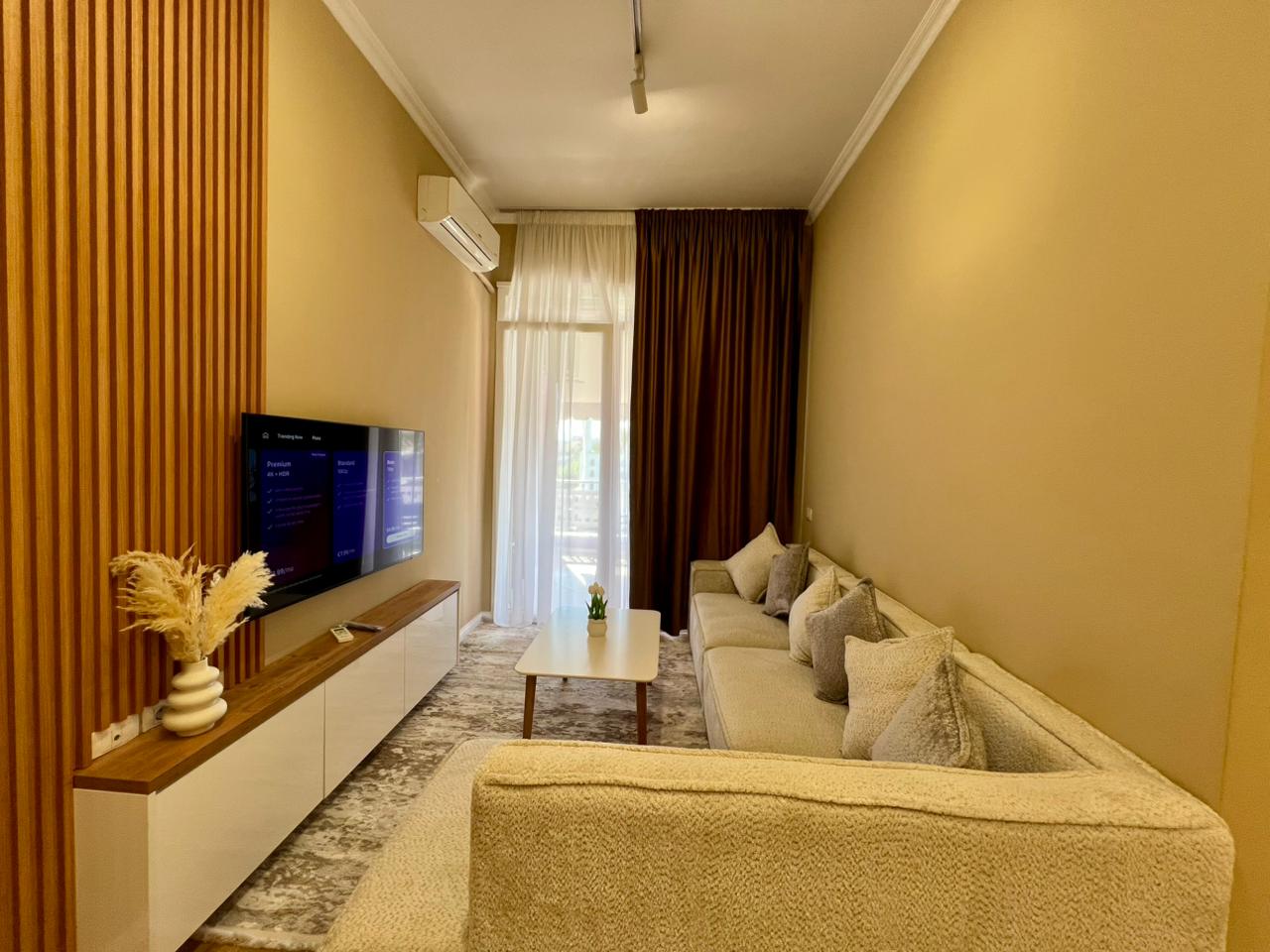 Apartament Modern 1+1 me qira në zonën e Kopshtit Botanik 2