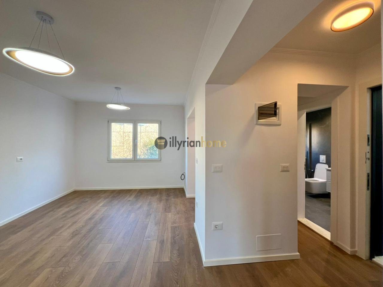 Shitet Apartament 1+1+Ballkon, “Ali Dem”, Tiranë 4