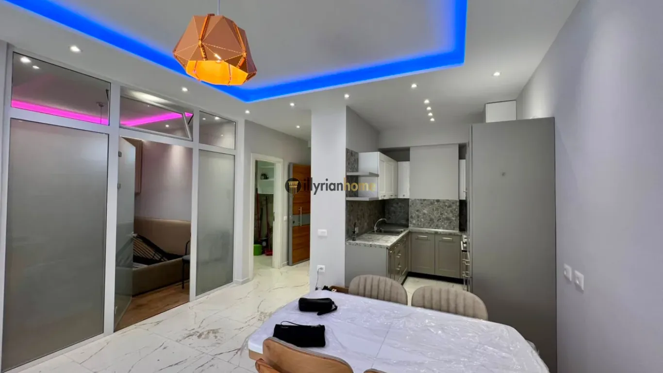 Qira, Apartament 2+1 – Qendër, Piazza, Tiranë 4