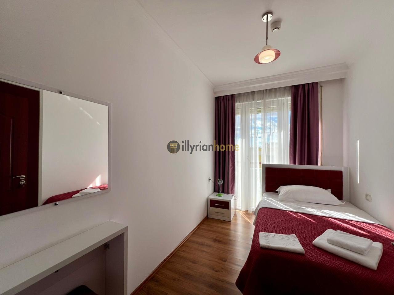 Shitet, Hotel dhe apartamente “Pranë Liqenit të Farkës” ,Tiranë. 3