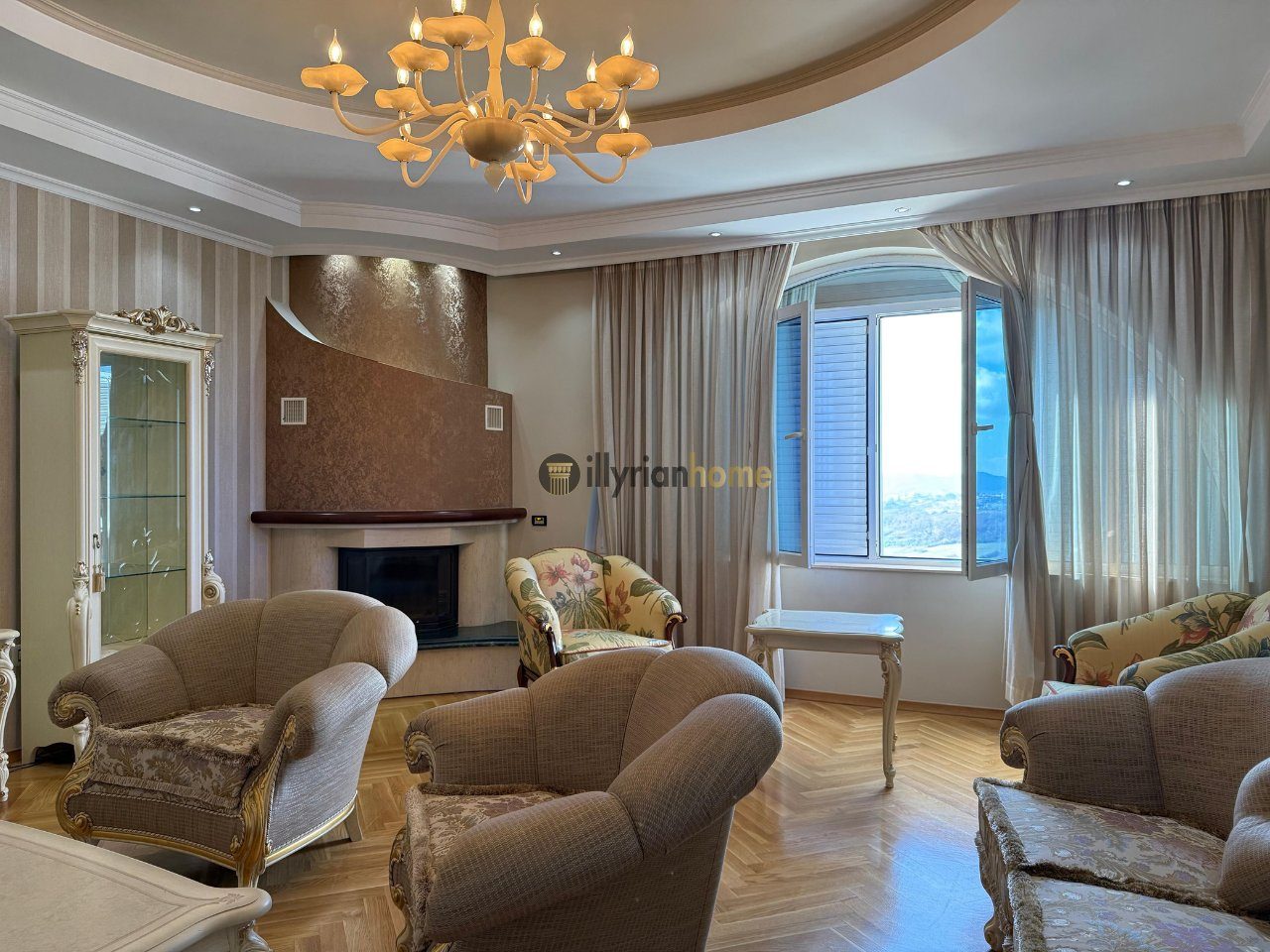 Shitet, Hotel dhe apartamente “Pranë Liqenit të Farkës” ,Tiranë. 4