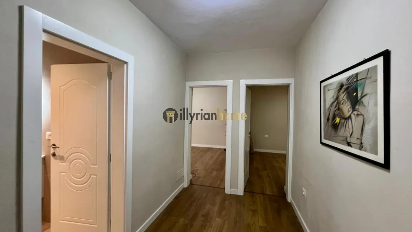 EKSKLUZIVE | SHITET APARTAMENT 1+1 I RIKONSTRUKTUAR "PALLATI ME SHIGJETA" 3