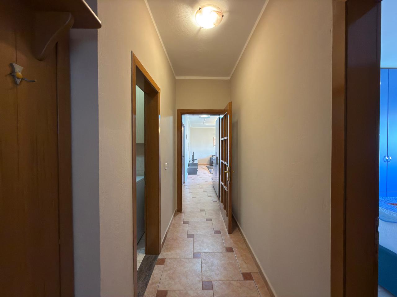 Qira, Apartment 2+1, "Liqeni Artificial", Tirana. 3