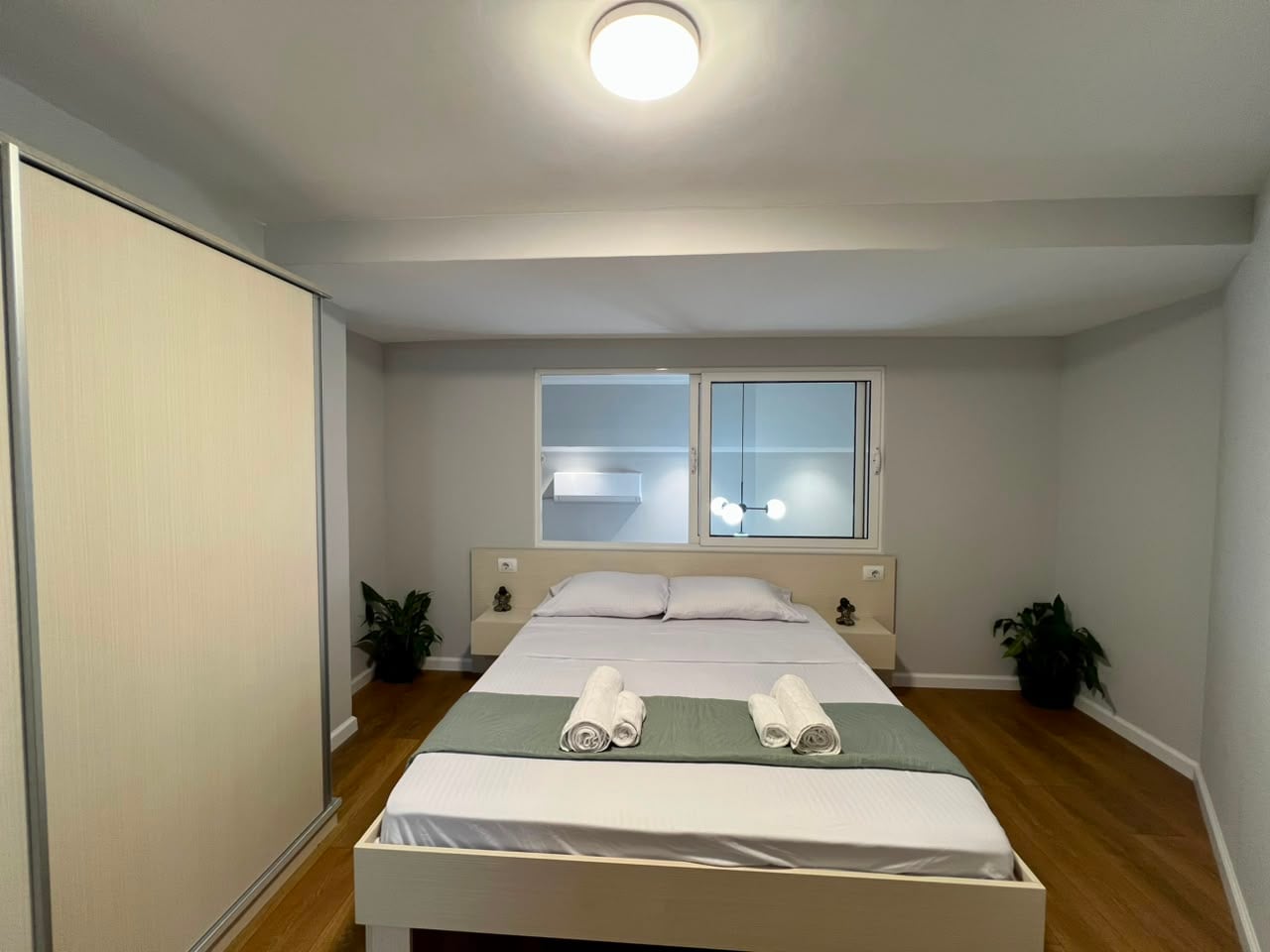 Shitet Duplex Luksoz, Gati për Banim ose Airbnb, pranë Liqenit të Thatë 3