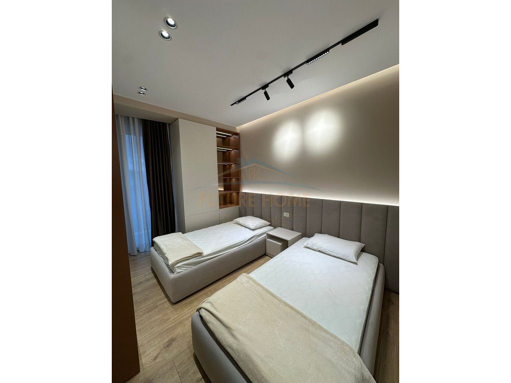 Shitet, Apartament 2+1, Golden Tower Residence, Rruga Mine Peza