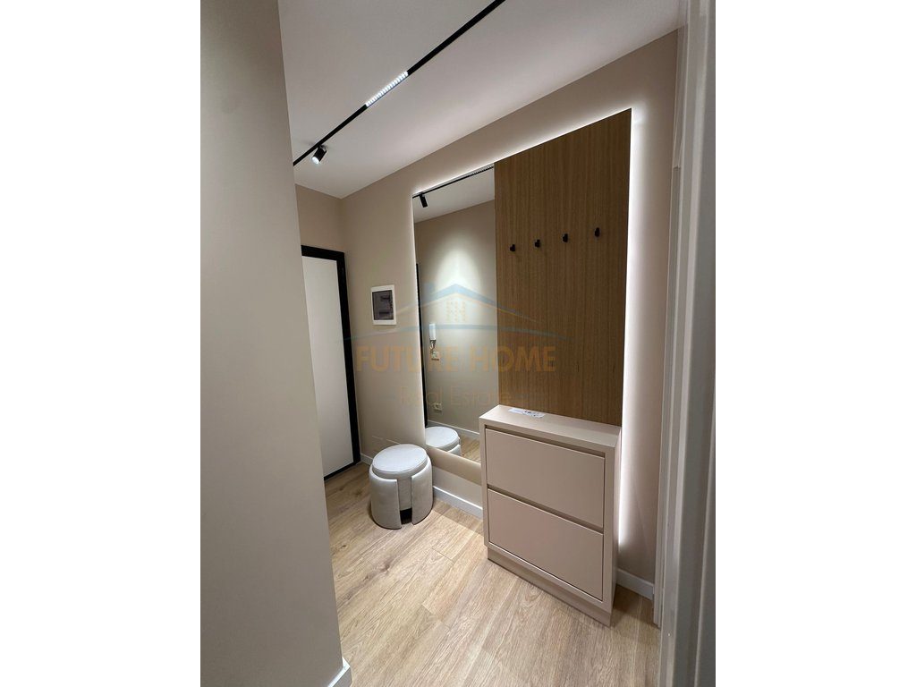 Shitet, Apartament 2+1, Golden Tower Residence, Rruga Mine Peza 4
