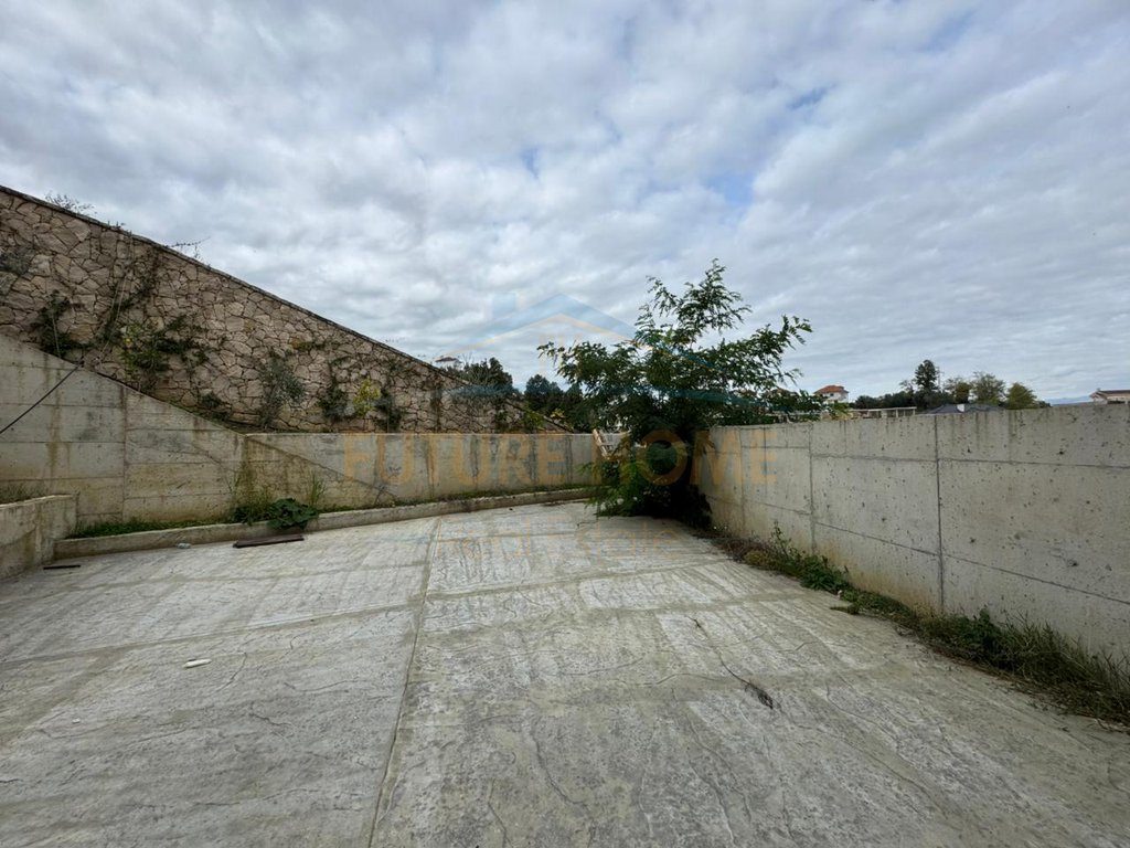 Shitet, Vilë 3-Katëshe+ 1 Kat Nëntokë, Primavera Residence, Mjull Bathore 2