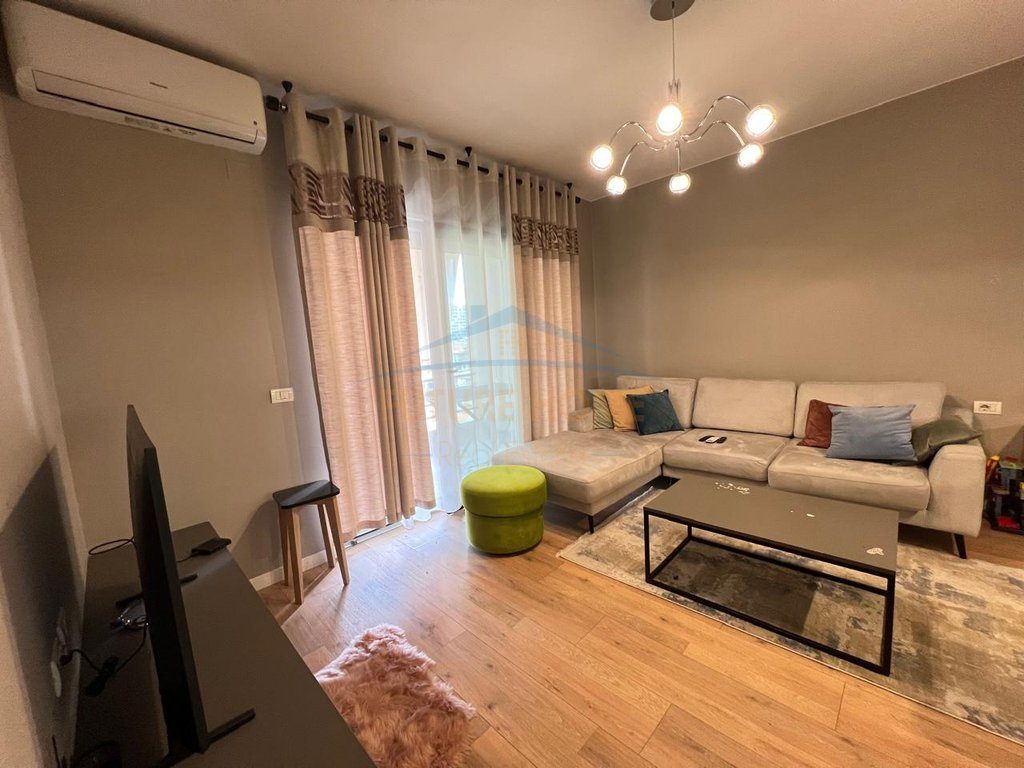 Shitet, Apartament 2+1+2, Kompleksi Panorama, Tiranë