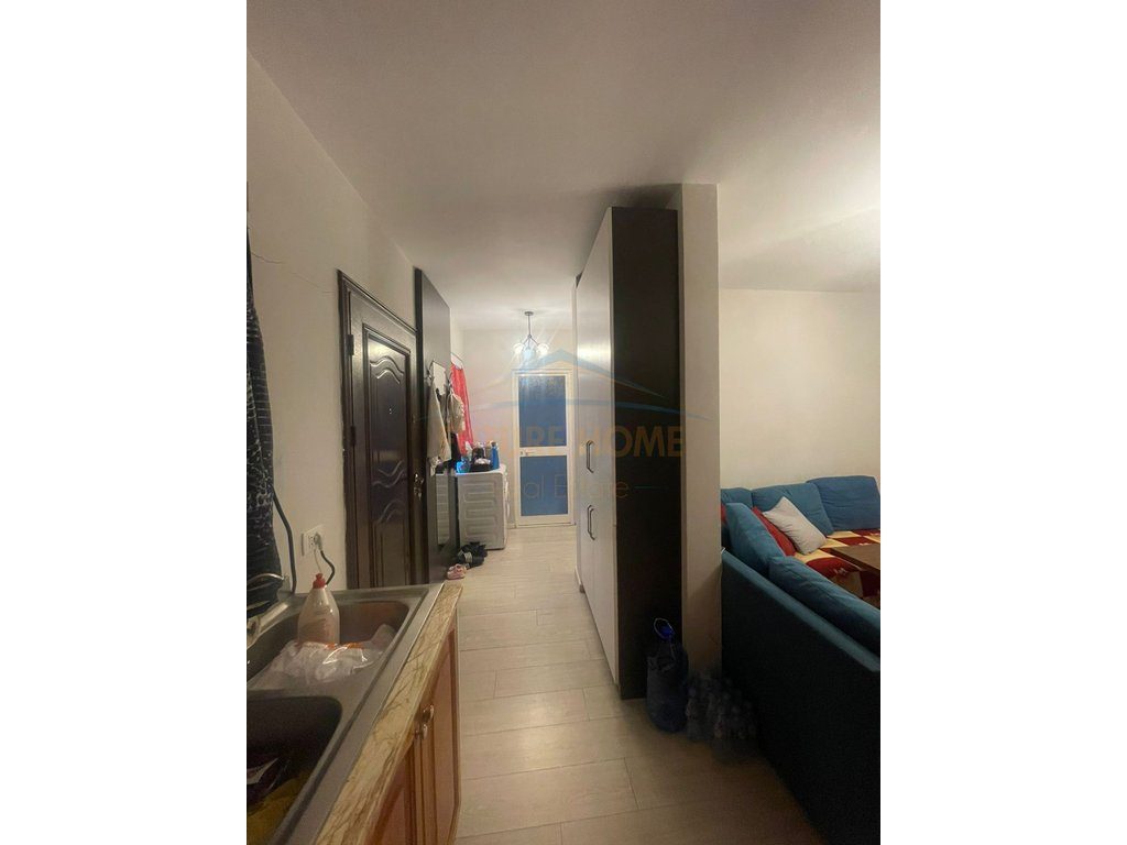 Shitet, Apartament 1+1, Allias 3