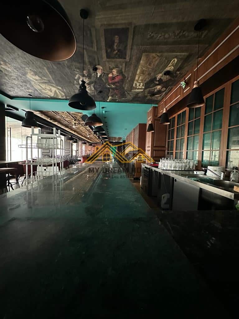 SHITET LOUNGE BAR NE PLAZH DURRES 4