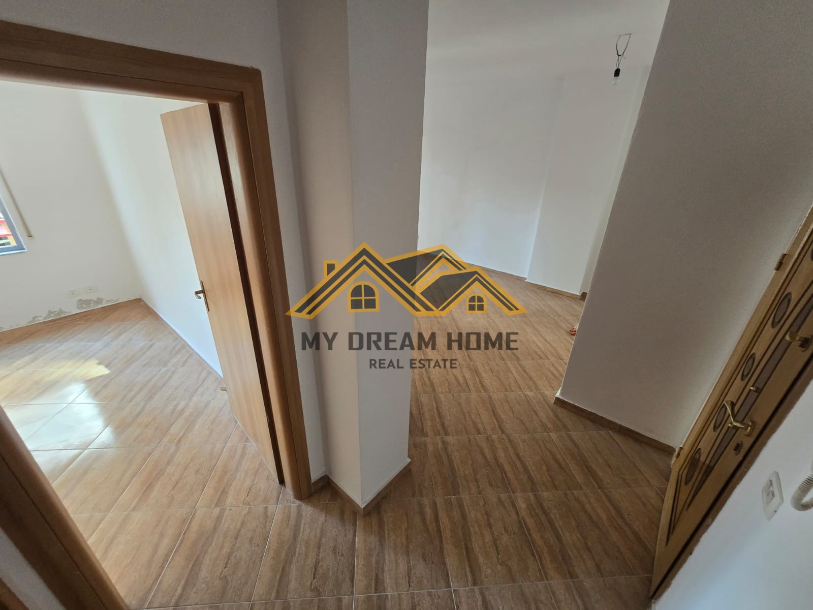 SHITET APARTAMENT 1+1 NE PLAZH DURRES!