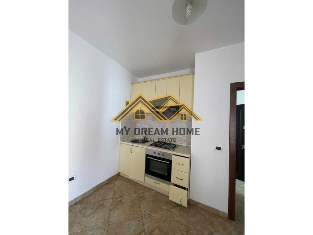 SHITET APARTAMENT 1+1 NE PLAZH RROTA E KUQE !