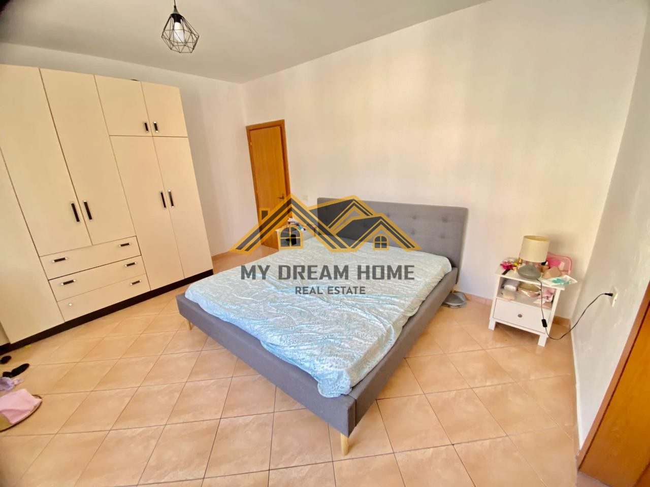 SHITET APARTAMENT 2+1+2+VERAND NE PLAZH DURRES 4