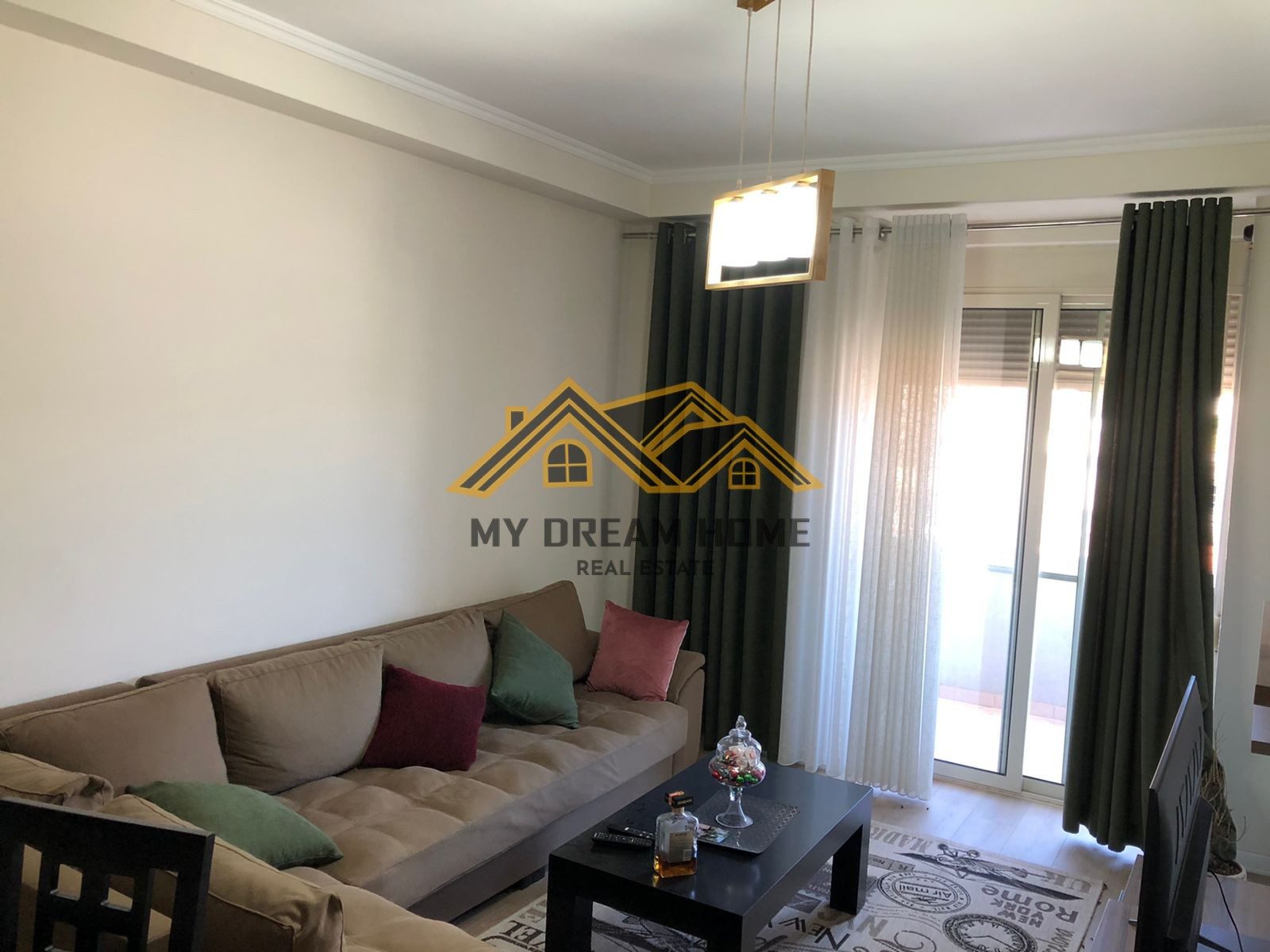 SHITET APARTAMENT 2+1 NE QENDER TE DURRESIT TEK GJYKATA!
