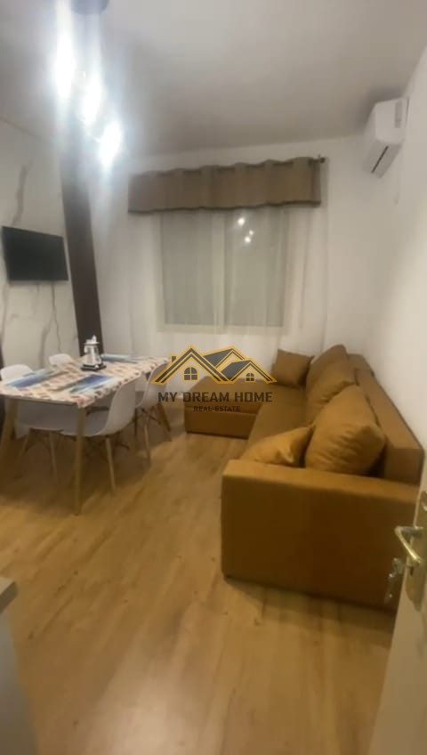 SHITET APARTAMENT 1+1 PLAZH DURRES TEK HOTEL VIVAS