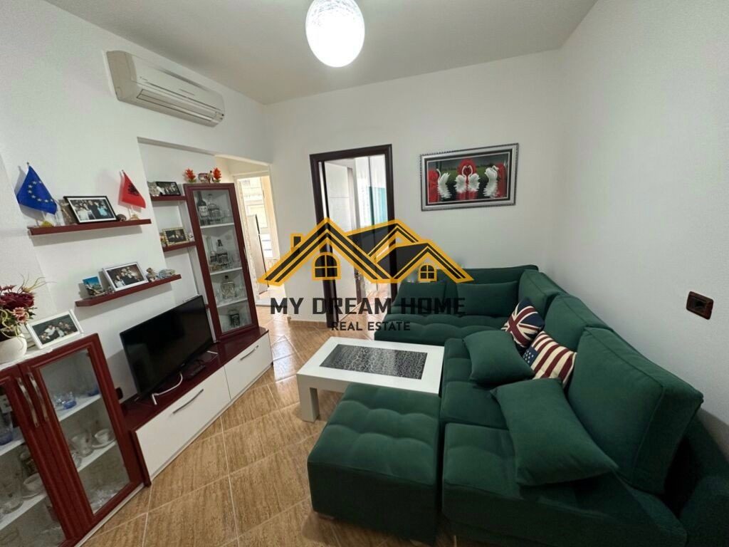 SHITET APARTAMENT 1+1 NE DURRES PRANE UJSJELLES KANALIZIME! 4