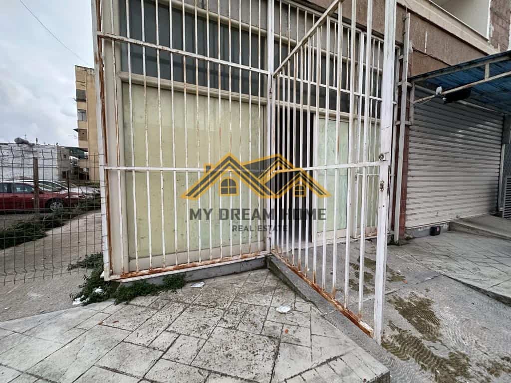 SHITET AMBJENT BIZNESI NE ZONEN E ISH URT-SE! 2