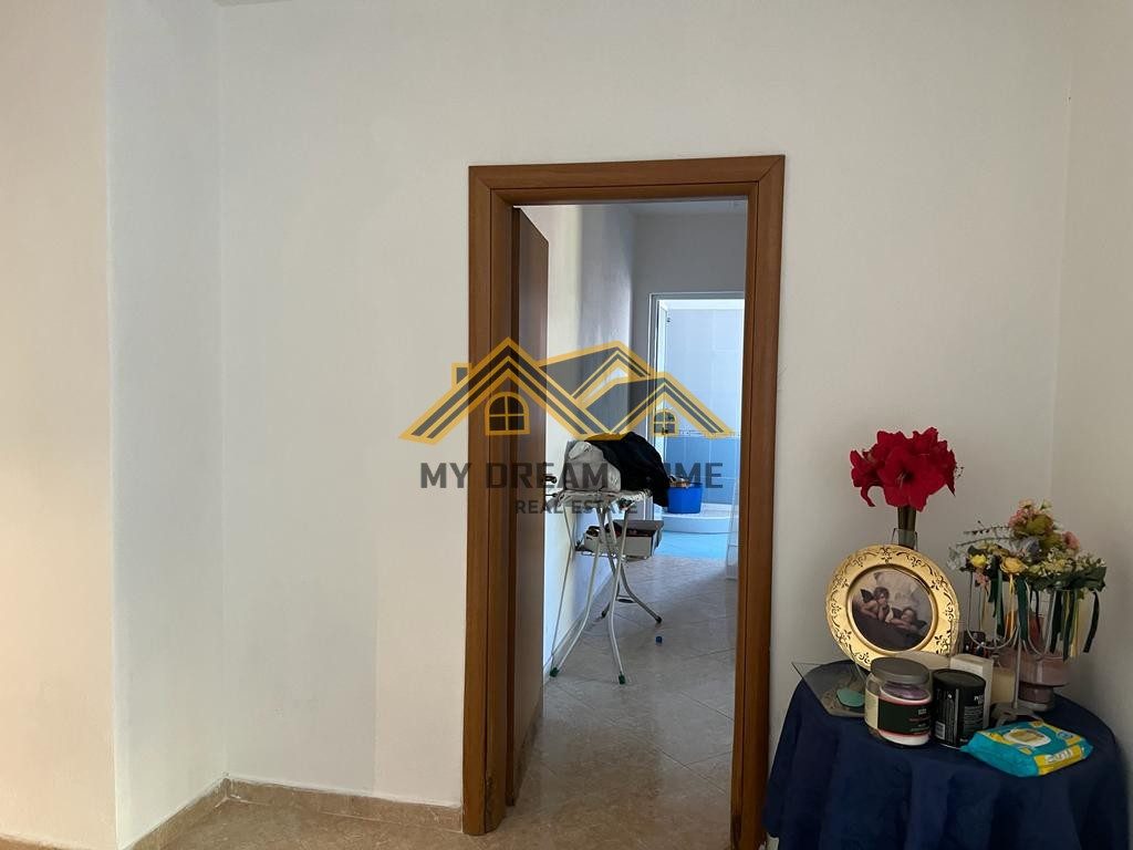 SHITET APARTAMENT 2+1+2 PLAZH ILIRIA DURRES 4