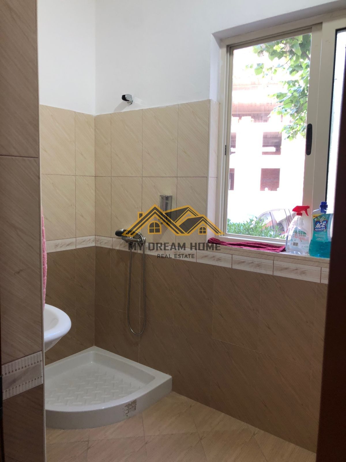 SHITET APARTAMENT 1+1 GOLEM PISHAT E BUTA 2