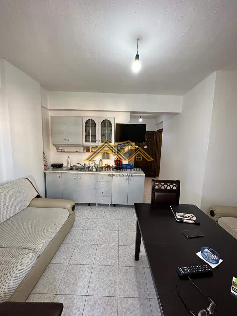 SHITET APARTAMENT 1+1 NE PLAZH ILIRIA !