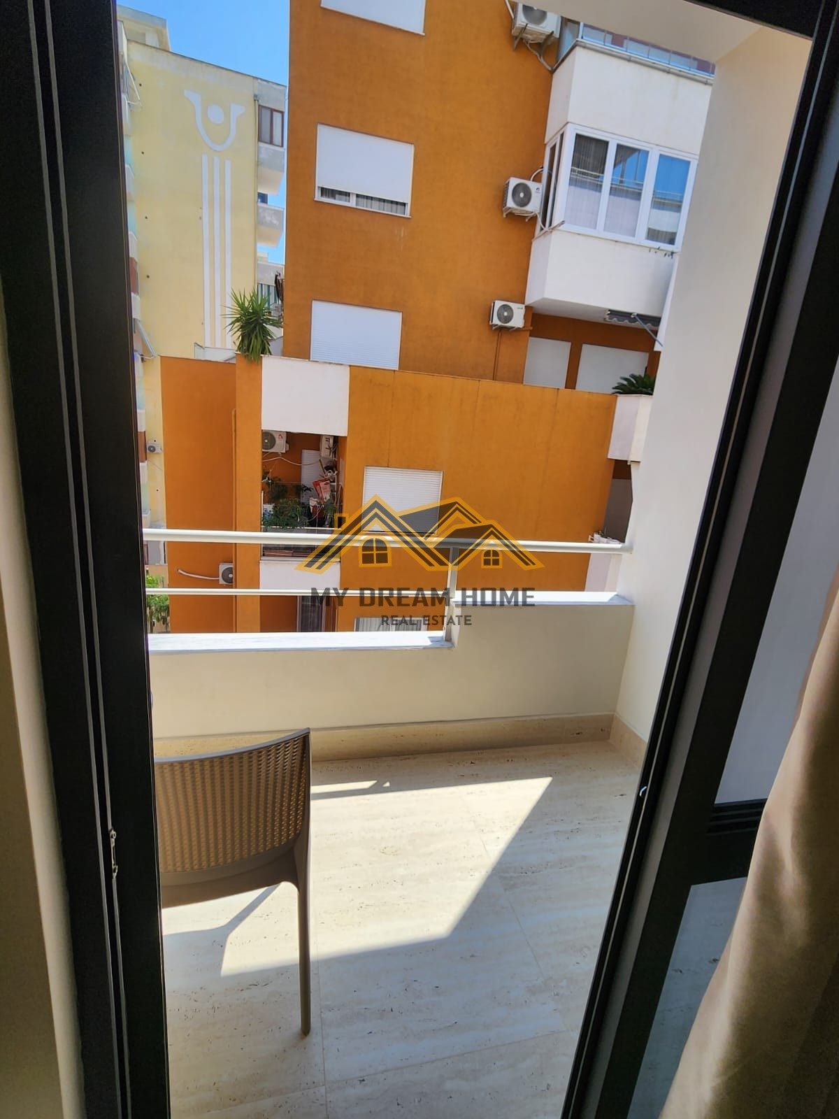 Apartament 1+1 Në Shitje në Plazh Durrës 4