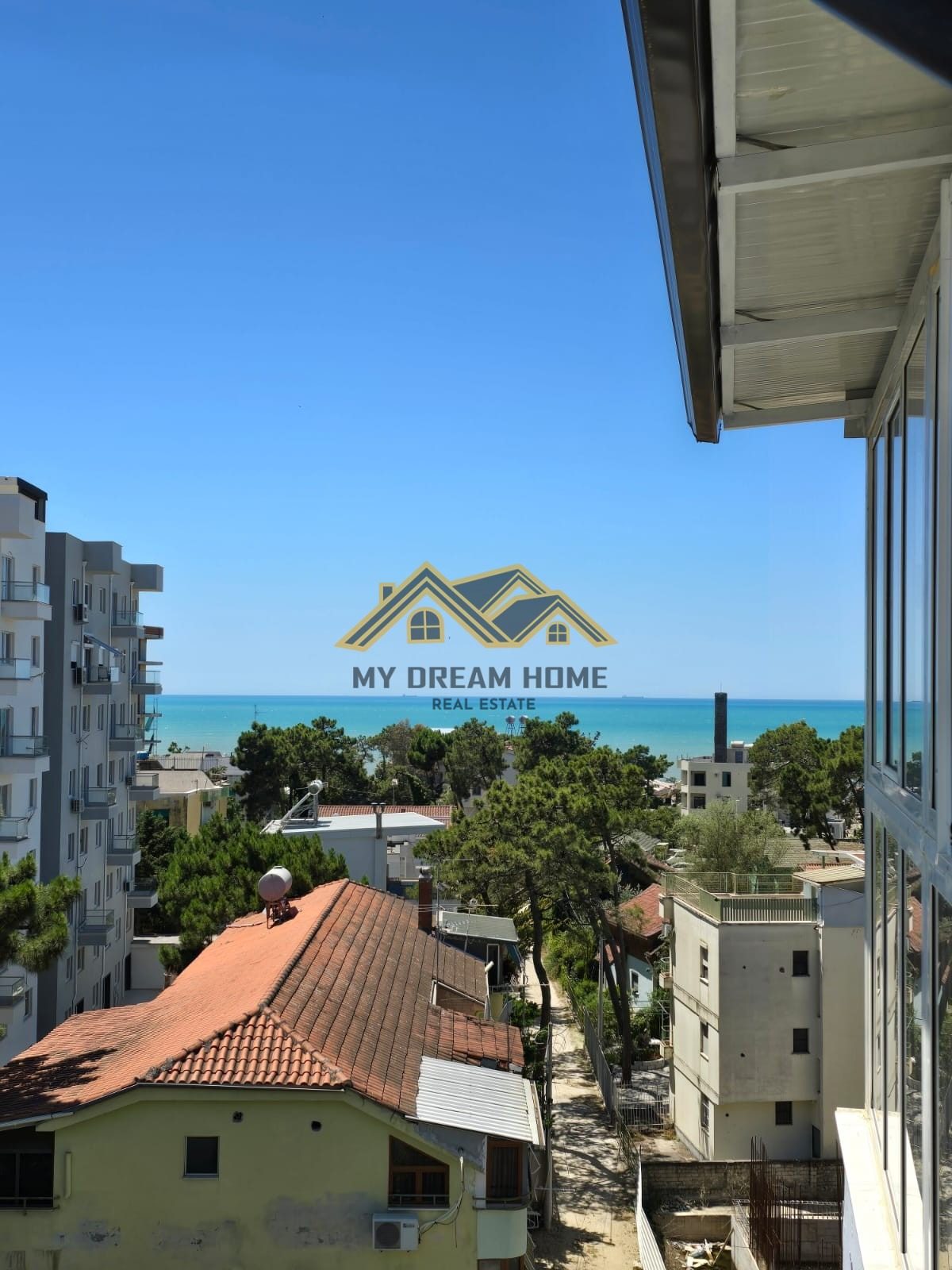 SHITET APARTAMENT 2+1 ME PAMJE DETI GOLEM!