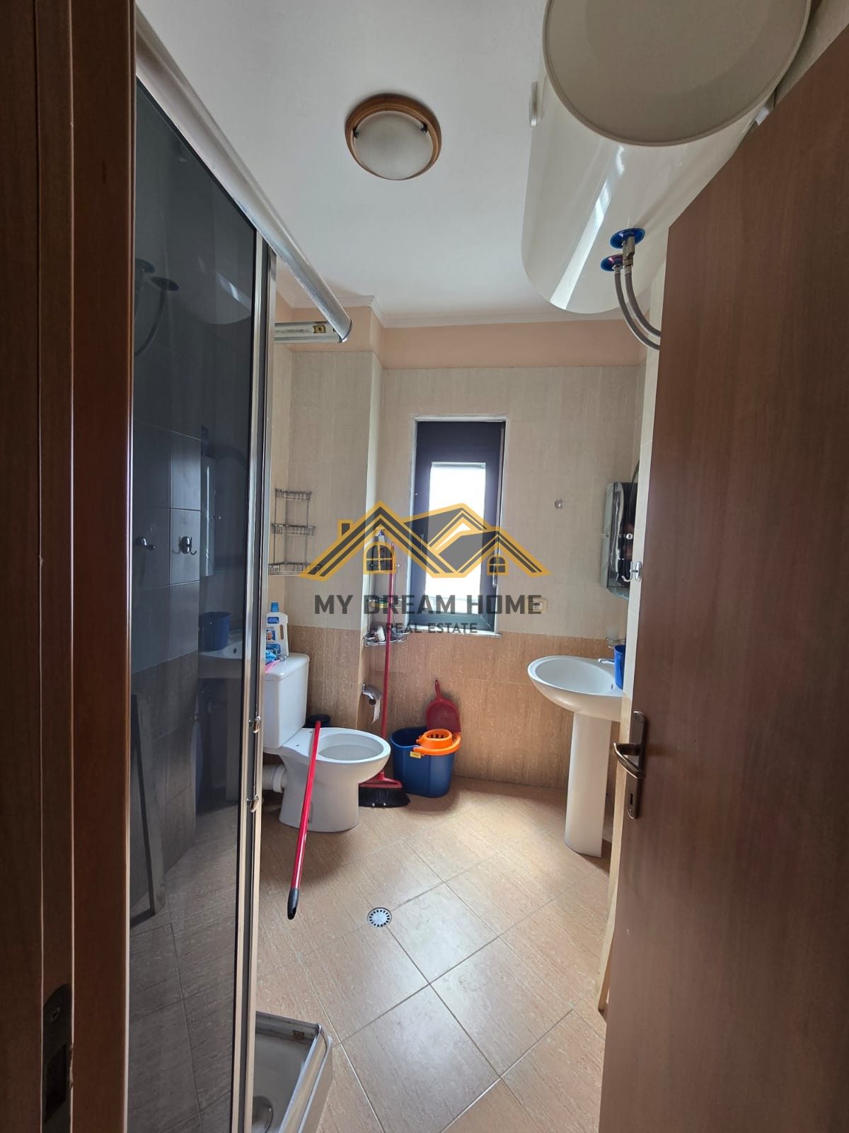 SHITET APARTAMENT 3+1+2T+2 BALLKONE PRANE MARKATES DURRES! 4