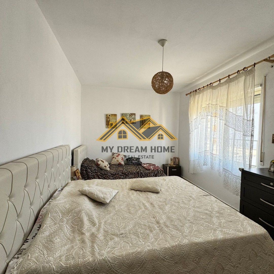 SHITET APARTAMENT 2+1 TEK ISH FABRIKA BUKES 2