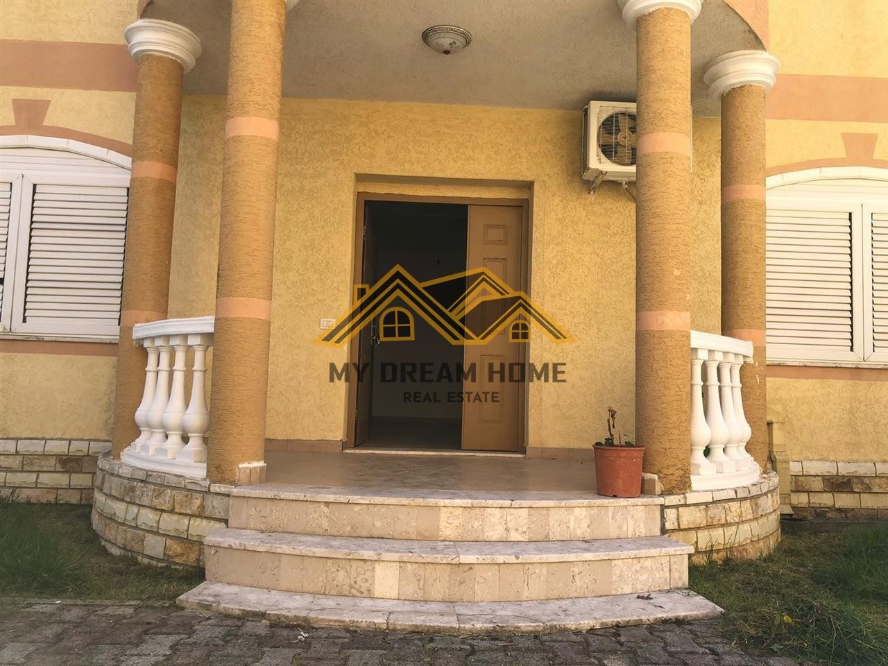 SHITET APARTAMENT 2+1 MALI ROBIT VIJE E DYTE ME DETIN