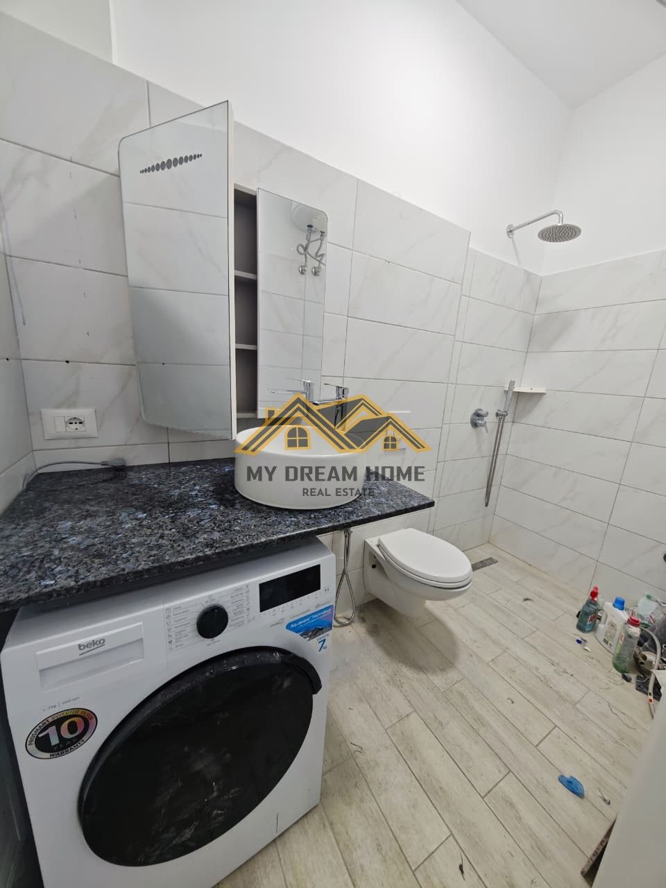 APARTAMENT 1+1 NE QENDER DURRES, PER SHITJE! 3