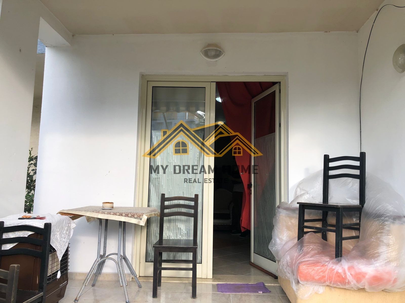 SHITET APARTAMENT 1+1 GOLEM PISHAT E BUTA 3