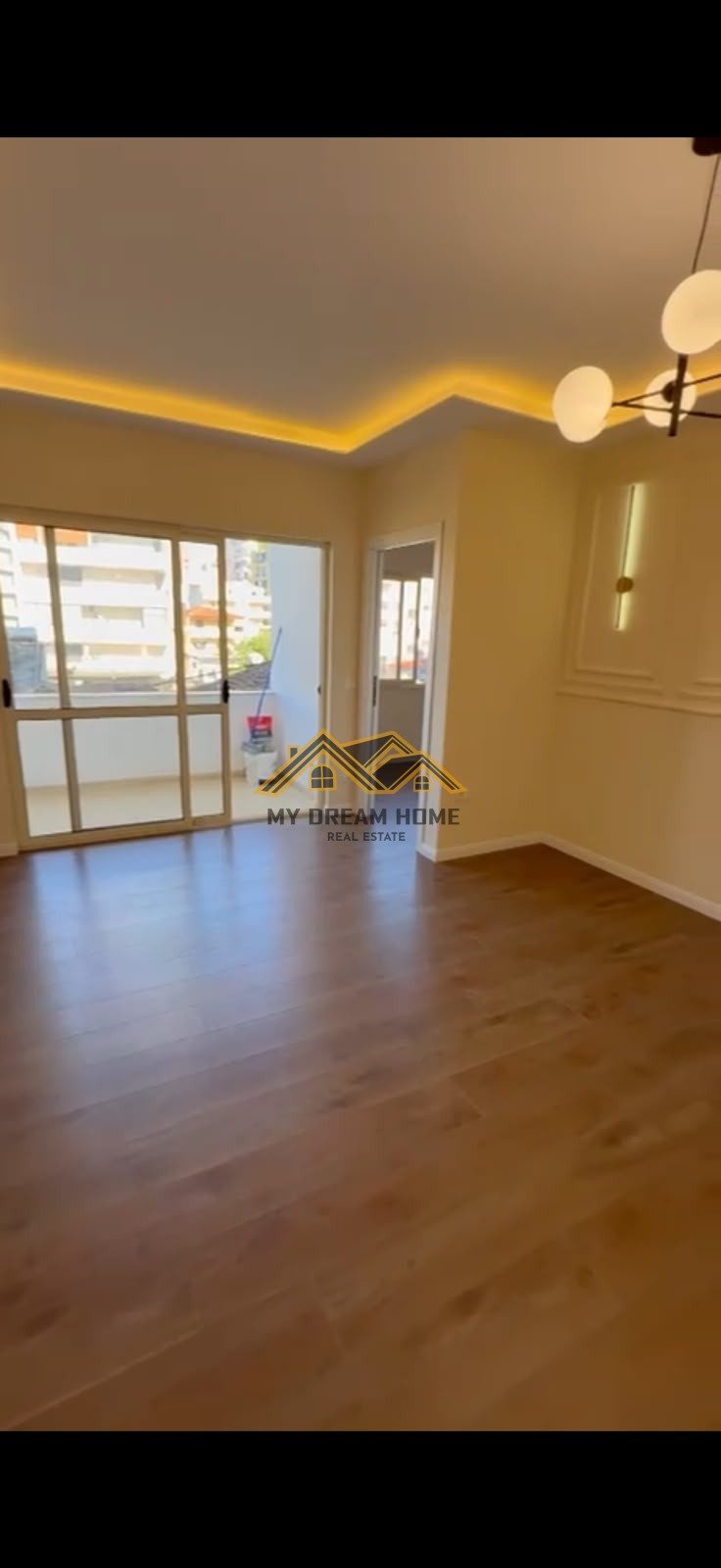 SHITET APARTAMENT 2+1+2 TEK LAGJIA 6 DURRES !!!