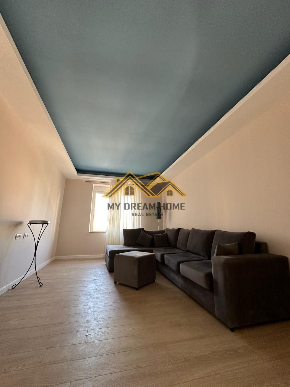 SHITET APARTAMENT 1+1 NE QENDER TE DURRESIT 2