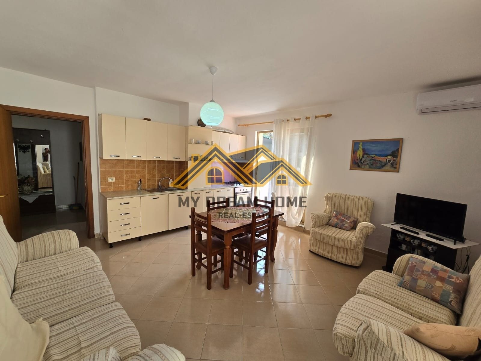 SHITET APARTAMENT 2+1 + POST PARKIMI NE GOLEM.