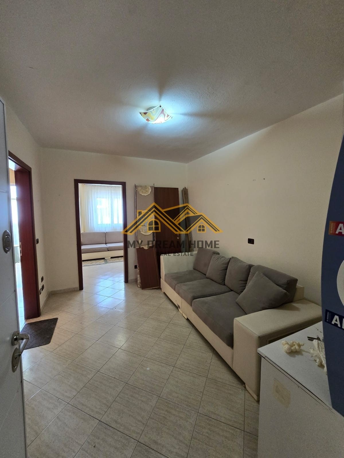SHITET APARTAMENT 1+1 NE HYRJEN E DURRËSIT, PRANË UJËSJELLËSIT