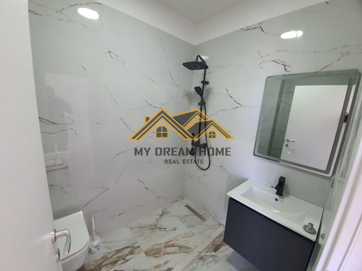 Shitet apartamenti 1+1 me pamje nga deti, Rrota e kuqe 4