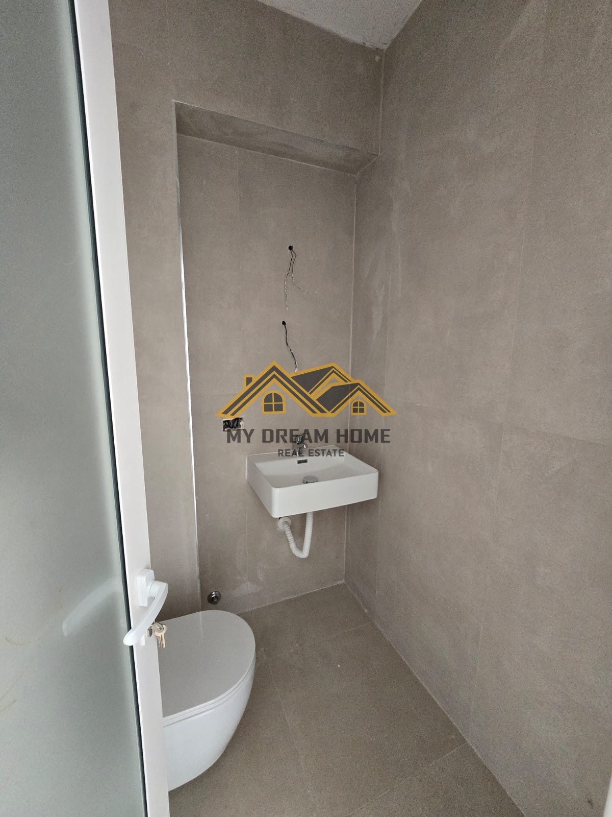 Shitet Apartament 2+1+2 Ne Plazh Durres! 3