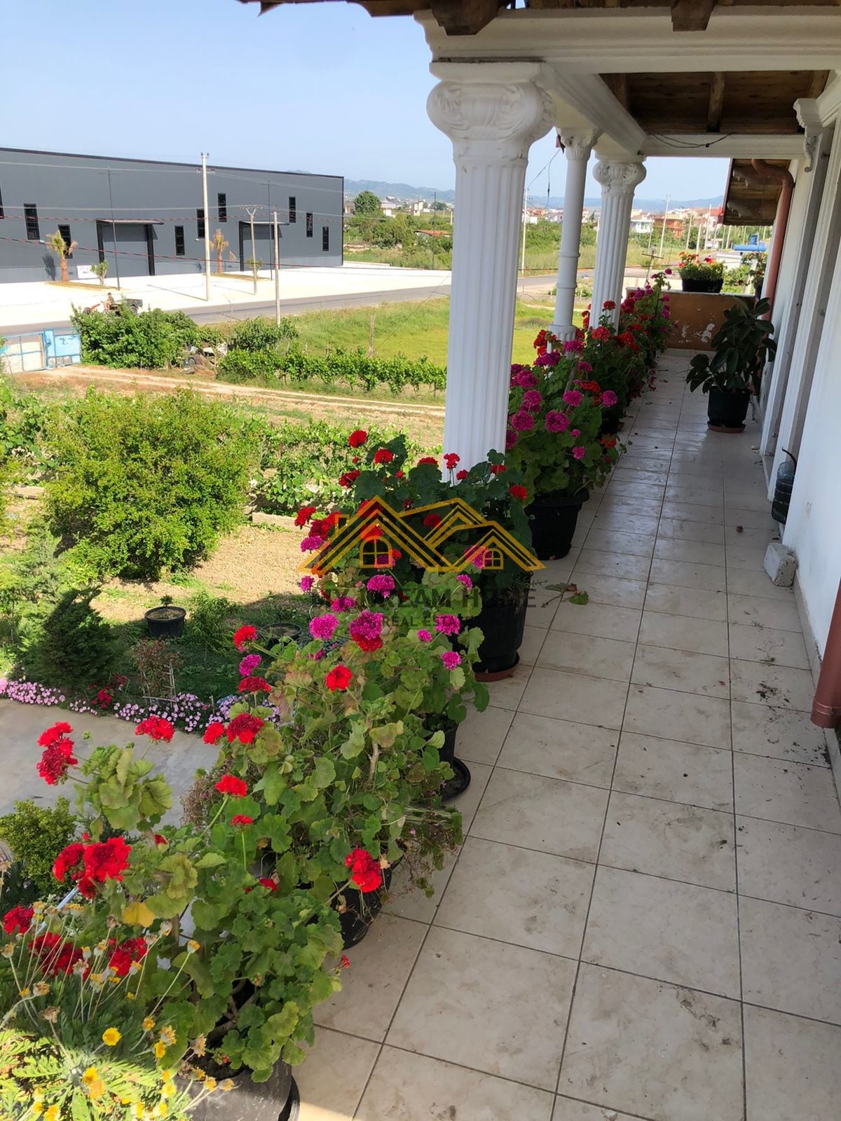 SHITET VILE 3 KATESHE NE FLLAKE, DURRES!