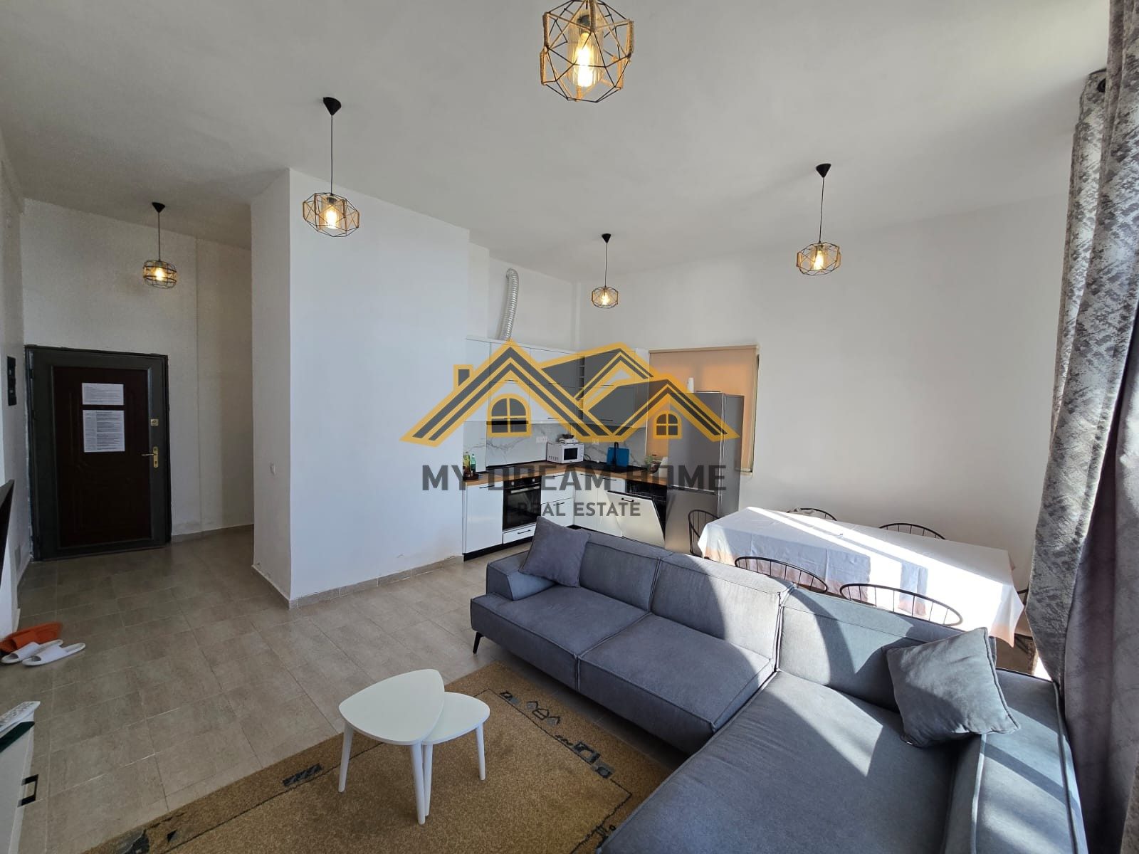 Apartament 1+1 me verande Pamje Deti Për Shitje në Currila, Durrës ! 3