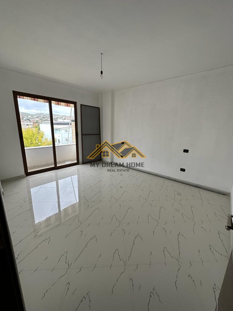 SHITET APARTAMENTE 3+1+2 PRAN SPITALIT AMERIKAN! 4