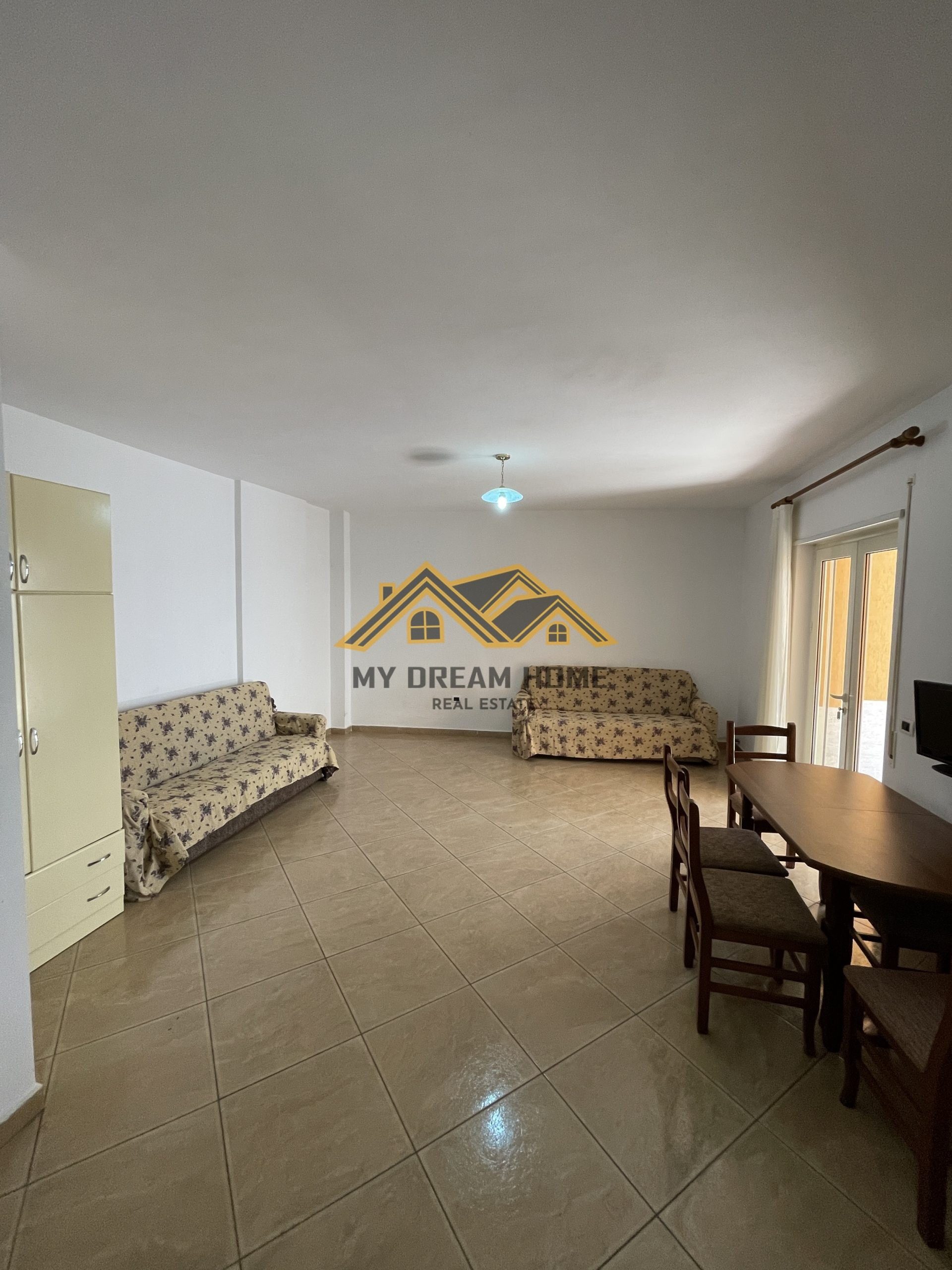 SHITET APARTAMENT 1+1 NE PLAZH RROTA KUQE!! 2
