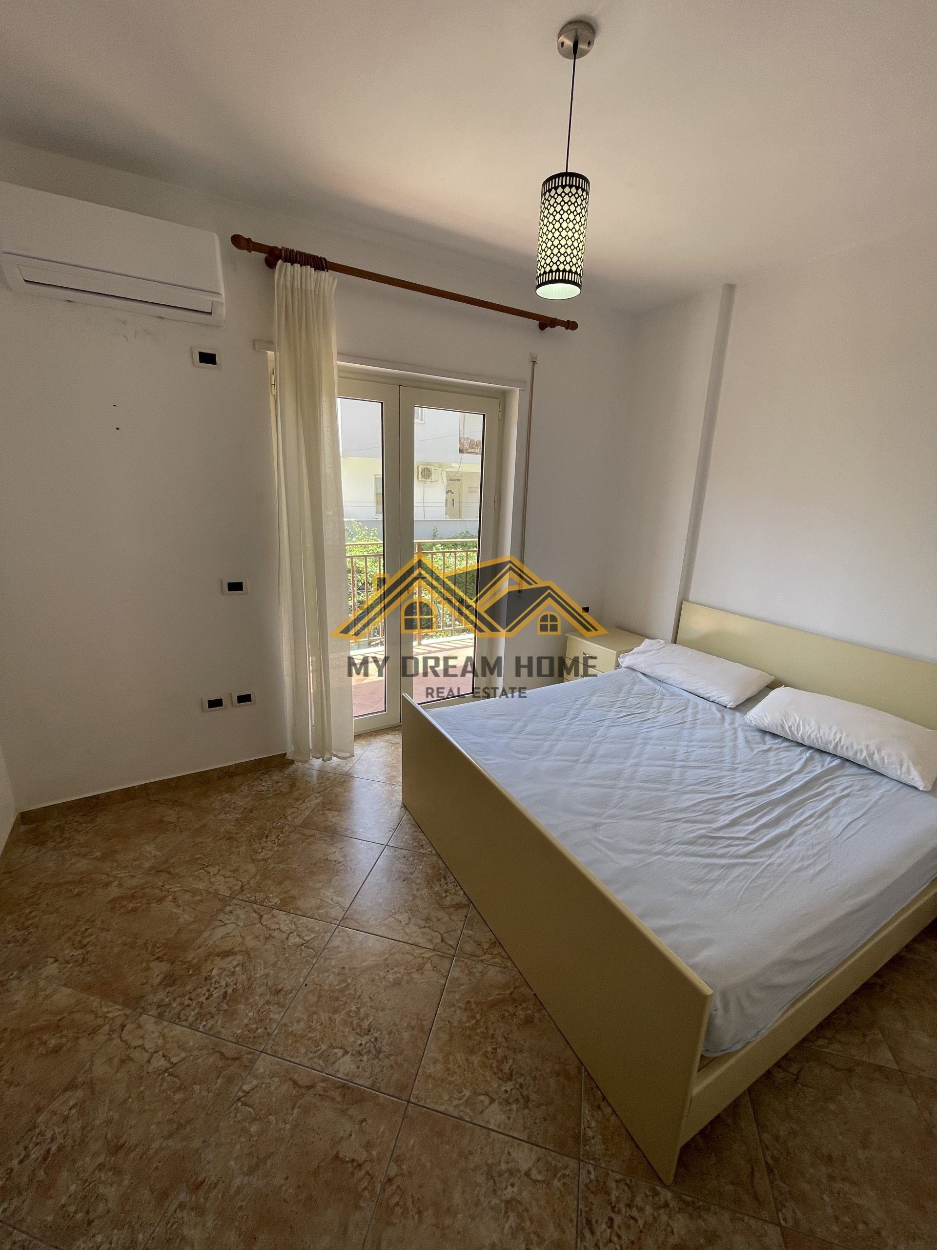SHITET APARTAMENT 1+1 NE PLAZH RROTA KUQE! 2