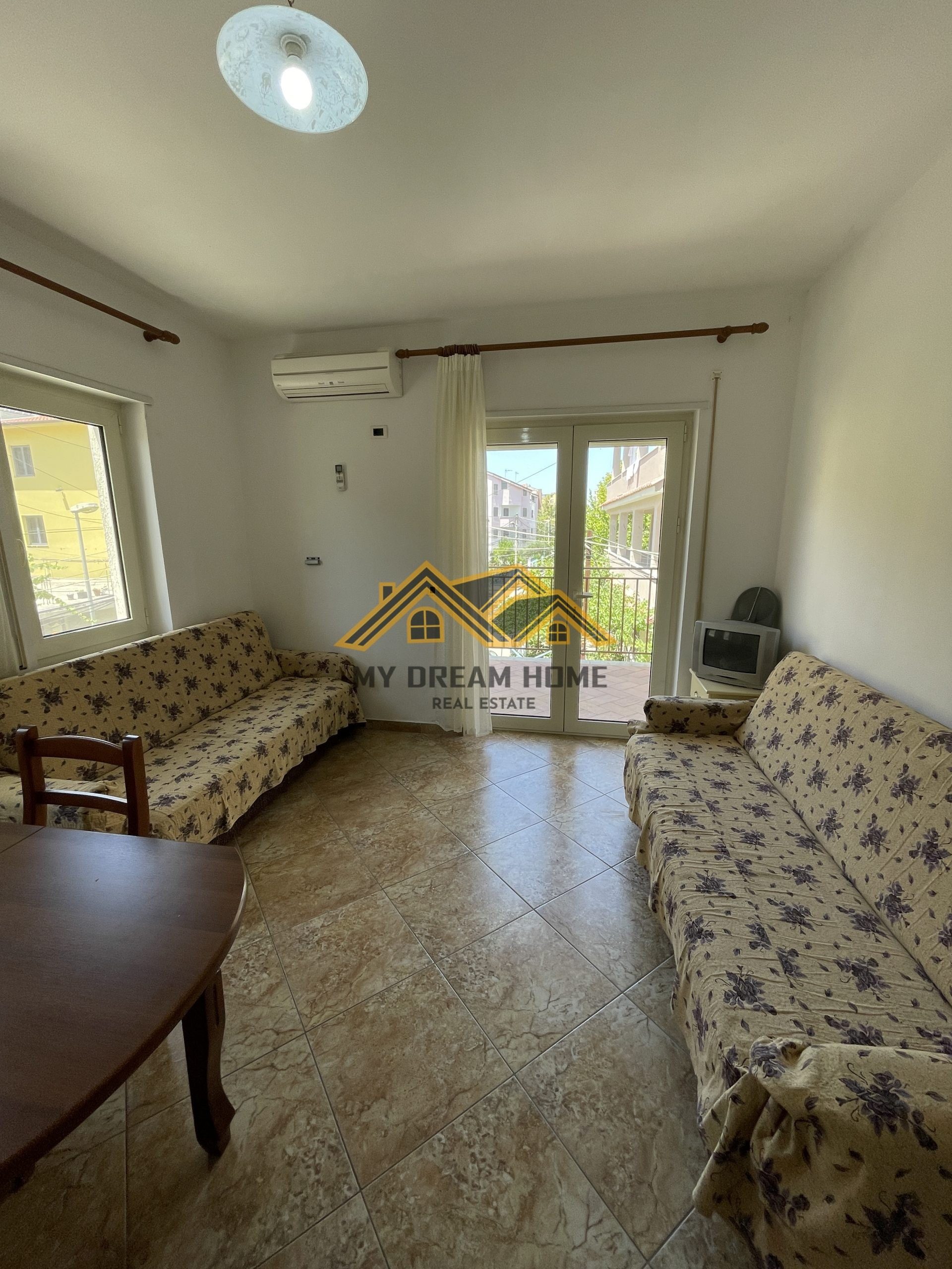 SHITET APARTAMENT 1+1 NE PLAZH RROTA KUQE!! 4