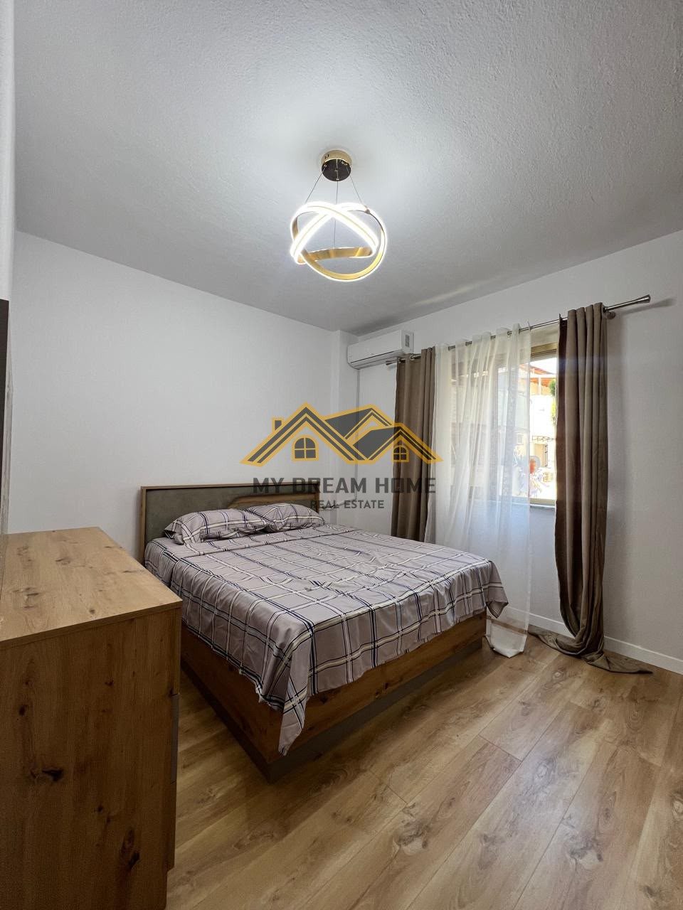 SHITET APARTAMENT 1+1 GOLEM.