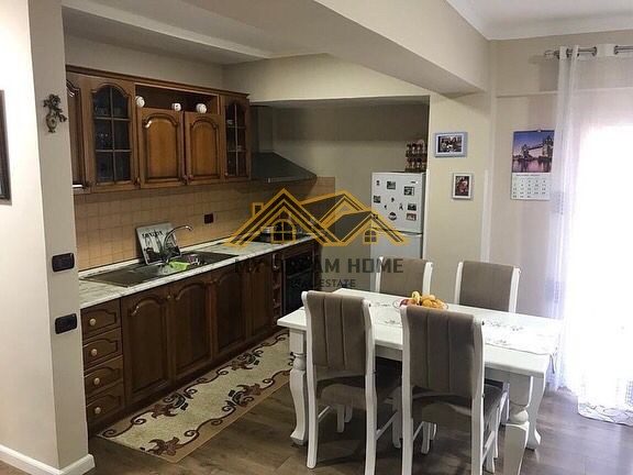SHITET APARTAMENT 2+1 I MOBILUAR NE VOLLGA! 3