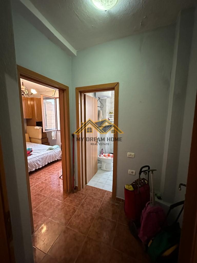 OKAZION! SHITET APARTAMENT 1+1 VIJE TE PARE ME DETI PLAZH DURRES 3