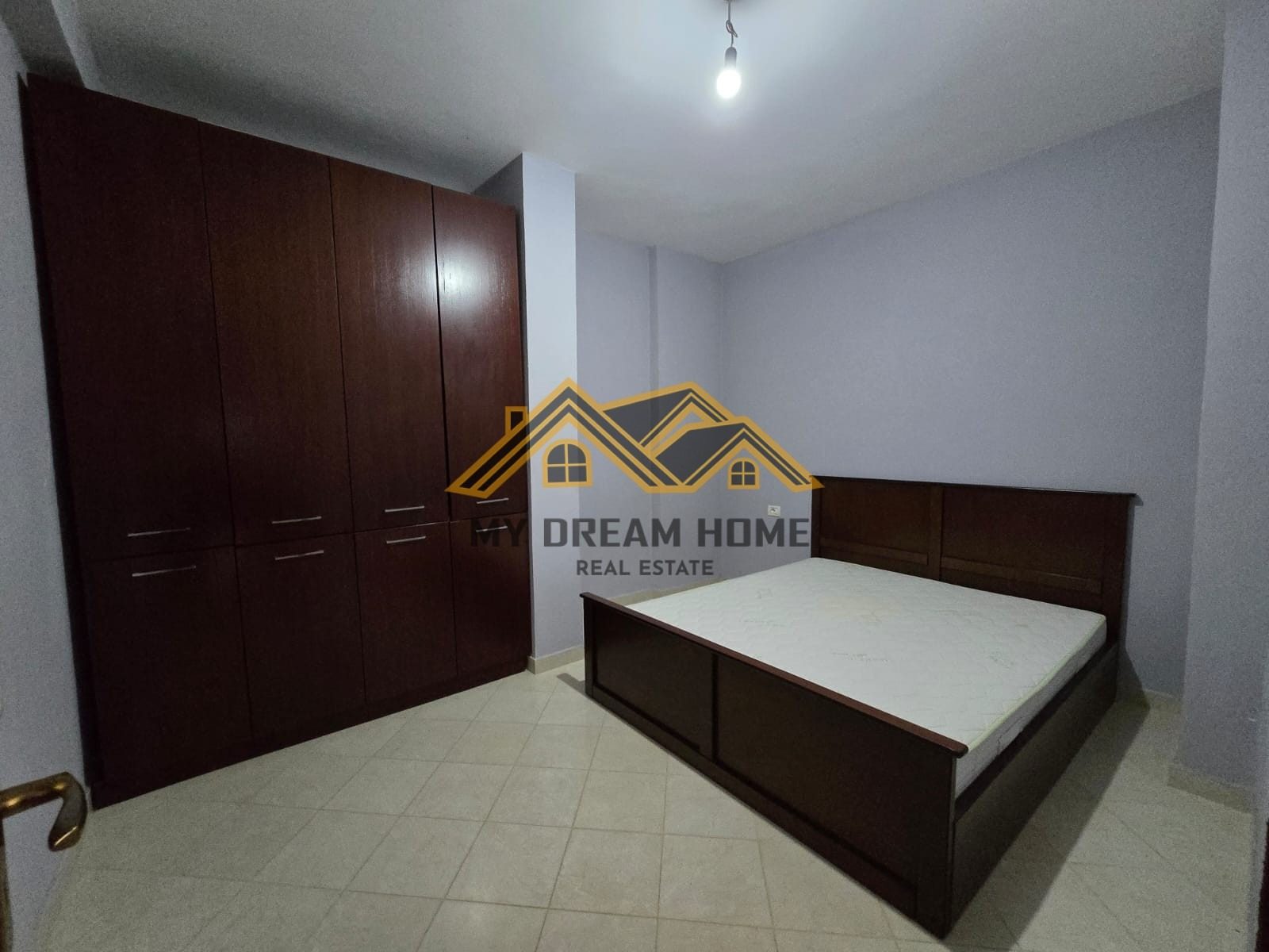OKAZION SHITET APARTAMENT 3+1 TEK SHKEMBI I KAVAJES!! ME PAMJE DETI 3