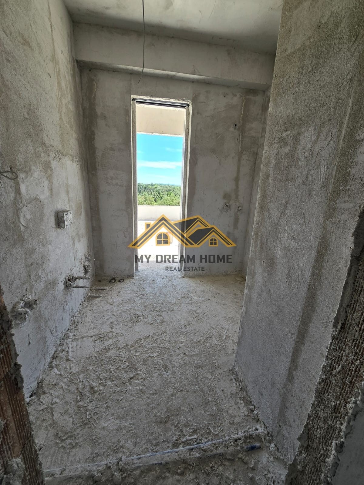 APARTAMENT 1+1+VERAND NE SHITJE, TURQUOISE MARINA, GJIRI I LALEZIT! 2