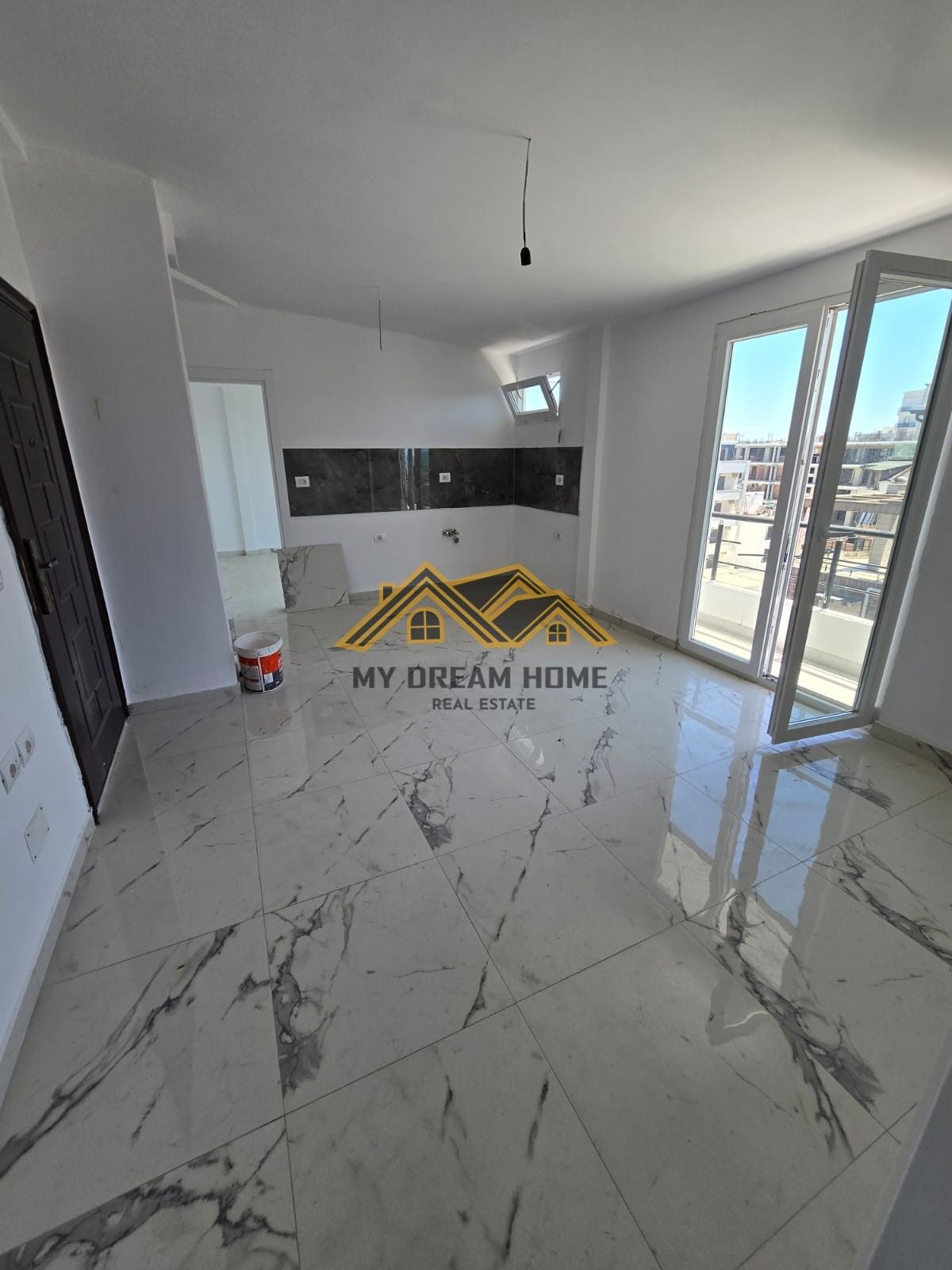 SHITET APARTAMENT 2+1 ME PAMJE DETI GOLEM! 2